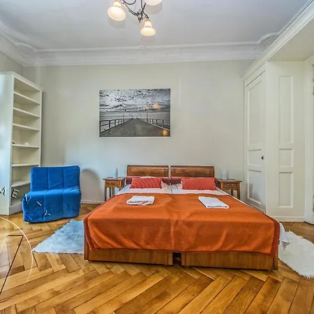 Victus Apartamenty, Sante * 소포트
